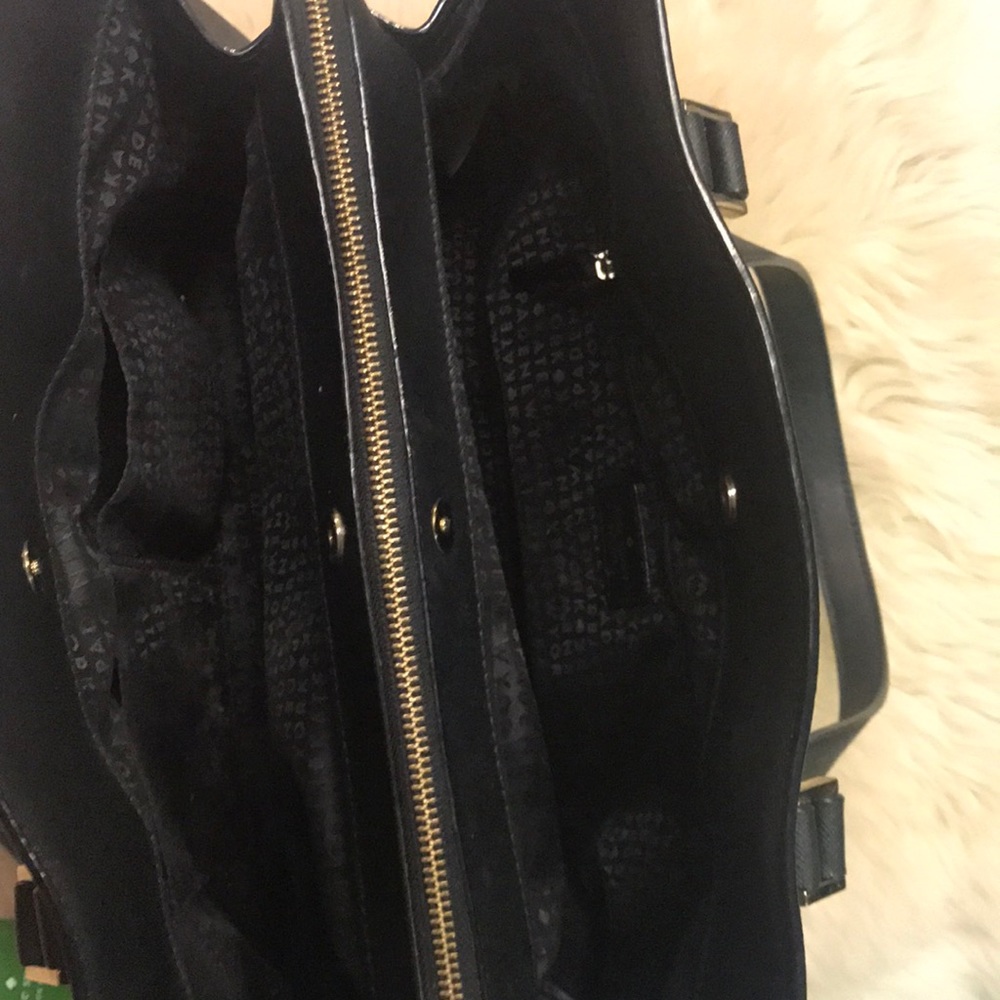 Kate Spade purse used with tag - Picture 2 of 3